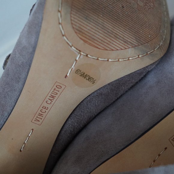 Vince Camuto Davel Block Heel Pumps - 6.5 - Picture 6 of 9